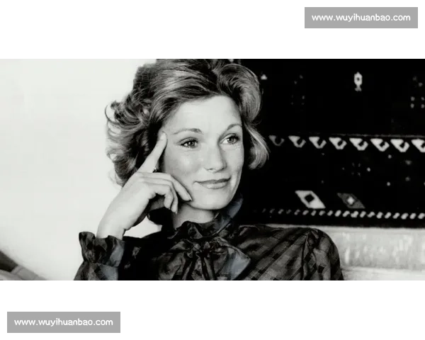 里昂俱乐部迎来历史性变革:老板辞职,蜜雪儿 - 康出任首位女性主席 里昂俱乐部迎来历史性变革:老板辞职,蜜雪儿 - 康出任首位女性主席