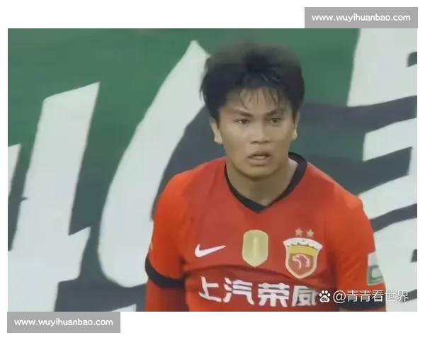 年轻双子星闪耀!海港客场 3-1 河南,李新翔首球 + 莱昂纳多传射建功 年轻双子星闪耀!海港客场 3-1 河南,李新翔首球 + 莱昂纳多传射建功