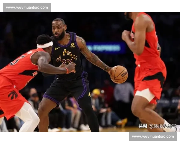 里弗斯官宣拒绝湖人 4 年 8900 万，詹姆斯祝福引争议，湖人陷入被动困局